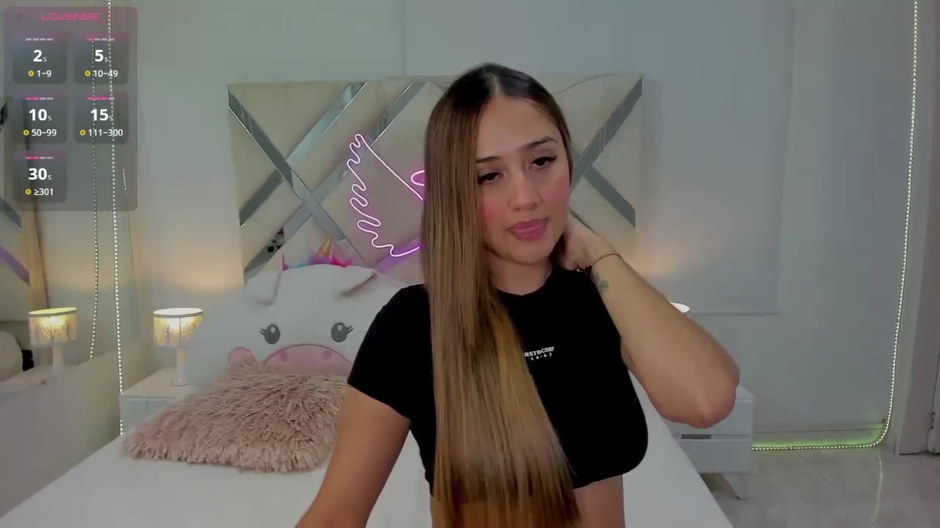 Gallery image thumbnail from cute_desiree's myfreecams stream on, 10/24/2025, 23:22 image 11 of 20