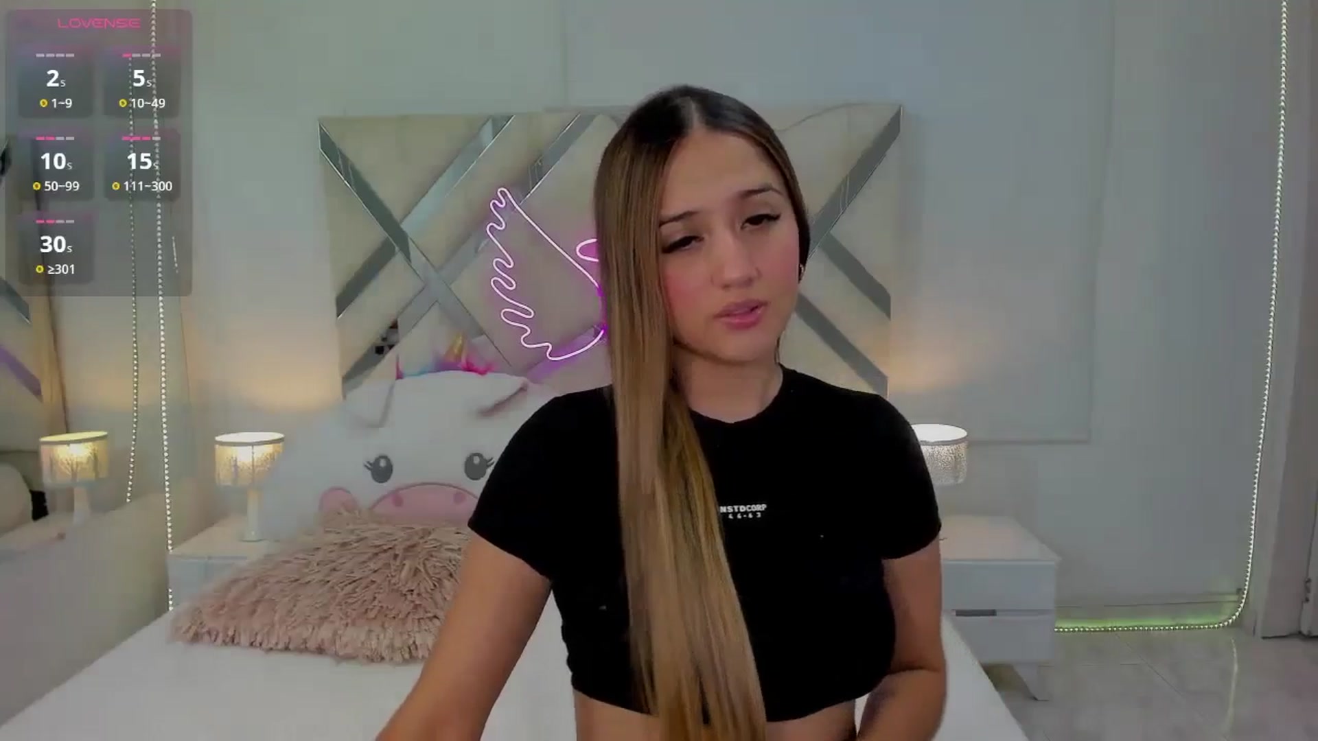 Gallery image thumbnail from cute_desiree's myfreecams stream on, 10/24/2025, 23:22 image 2 of 20