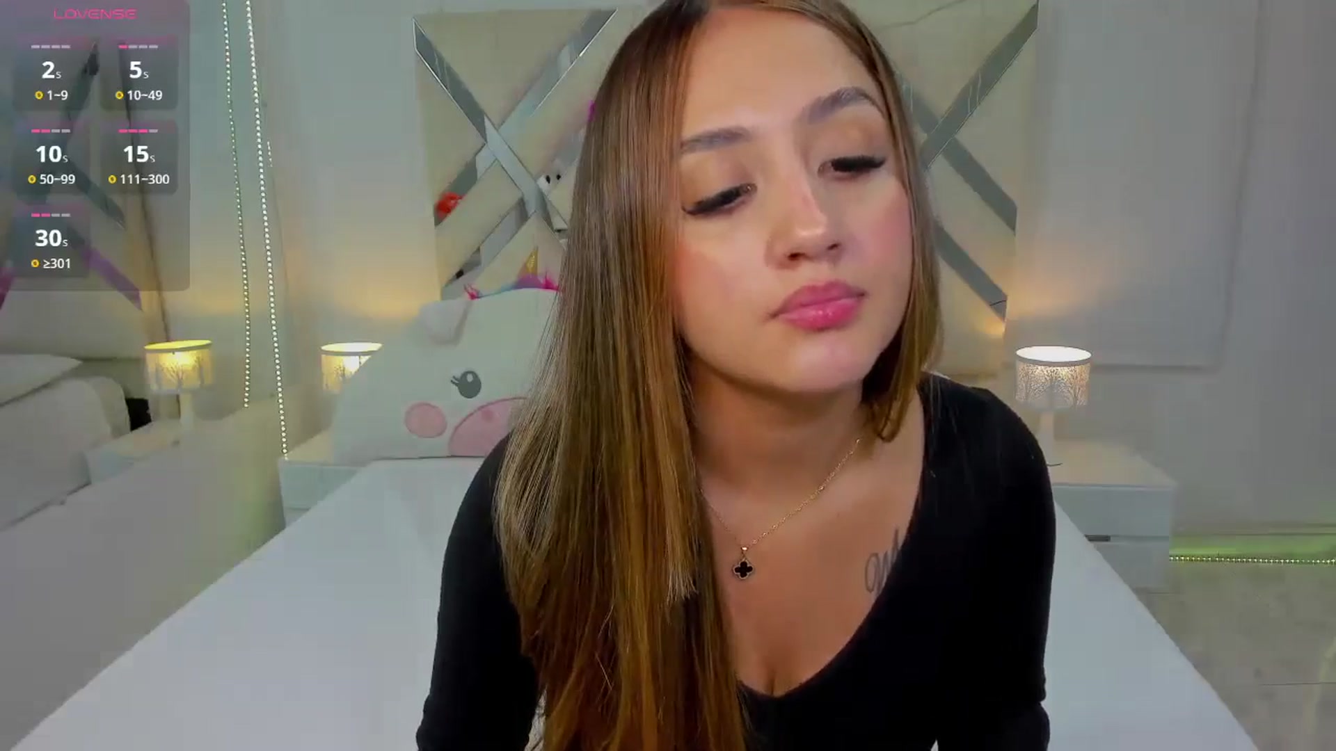 Gallery image thumbnail from cute_desiree's myfreecams stream on, 10/27/2025, 22:59 image 7 of 20
