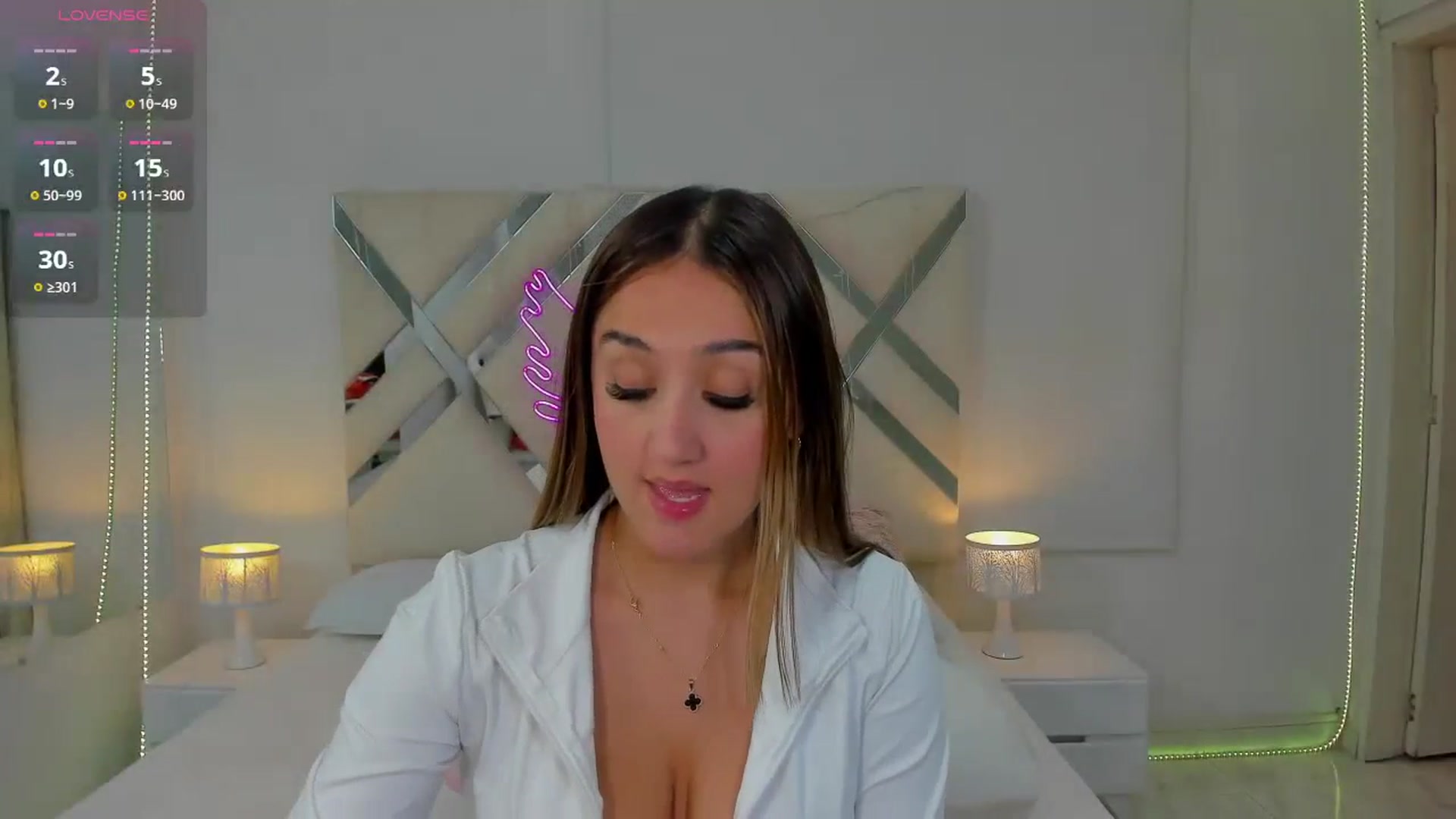 Gallery image thumbnail from cute_desiree's myfreecams stream on, 10/28/2025, 23:10 image 20 of 20