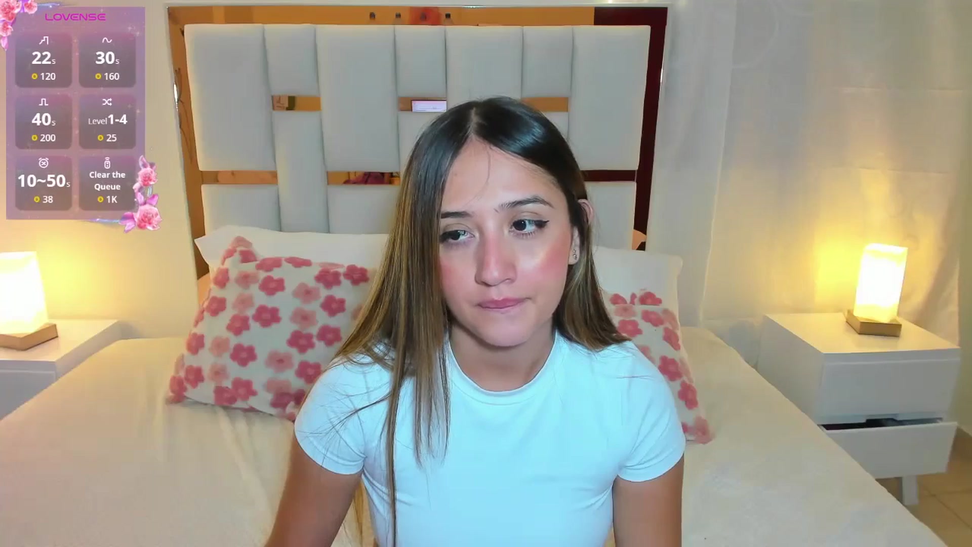 Gallery image thumbnail from cute_desiree's myfreecams stream on, 01/14/2026, 24:57 image 13 of 20