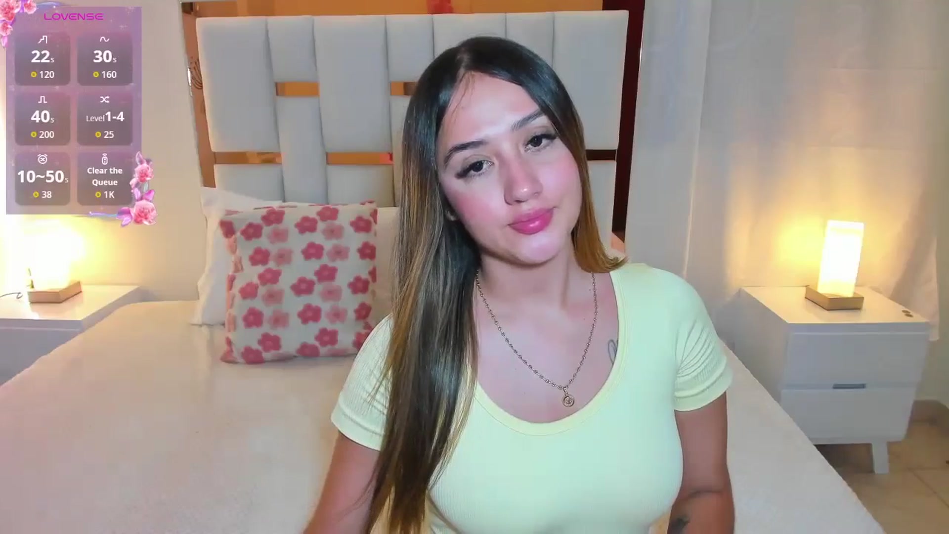 Gallery image thumbnail from cute_desiree's myfreecams stream on, 03/17/2026, 01:04 image 20 of 20