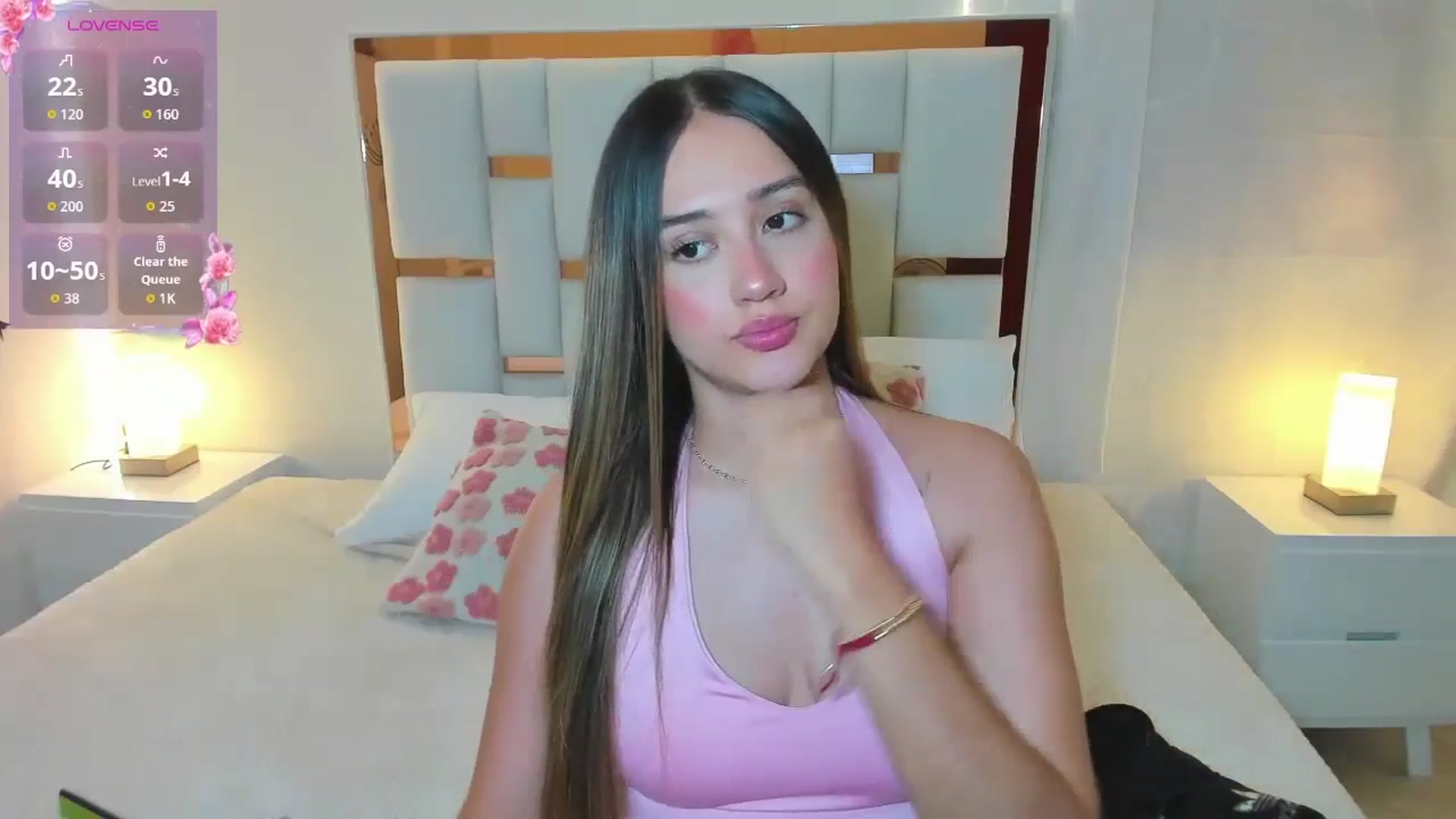 Gallery image thumbnail from cute_desiree's myfreecams stream on, 03/27/2026, 01:14 image 4 of 20