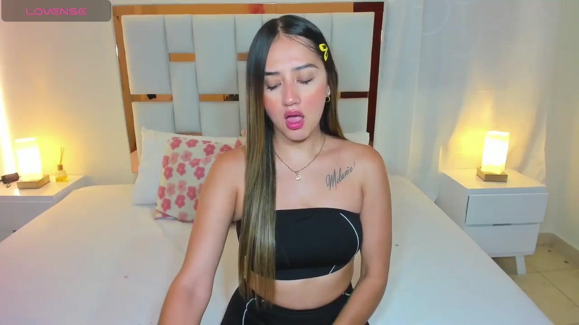 Gallery image thumbnail from cute_desiree's myfreecams stream on, 05/05/2026, 01:07 image 19 of 20