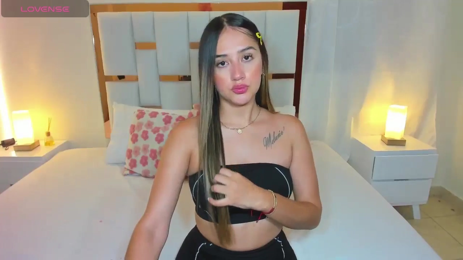Gallery image thumbnail from cute_desiree's myfreecams stream on, 05/05/2026, 01:07 image 16 of 20