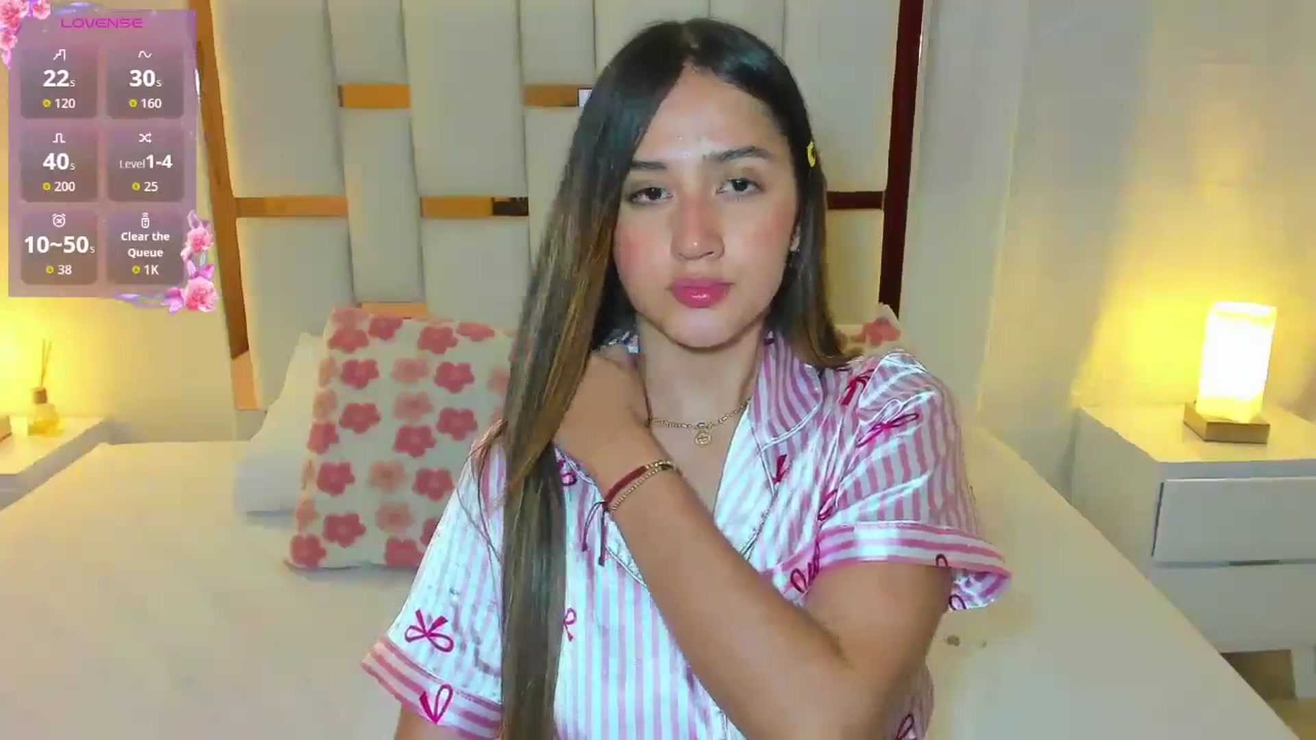 Gallery image thumbnail from cute_desiree's myfreecams stream on, 05/10/2026, 24:15 image 15 of 20