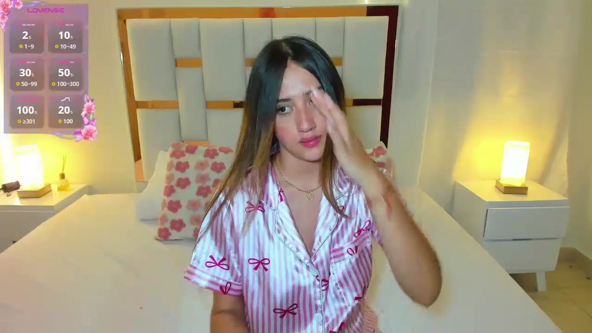 Gallery image thumbnail from cute_desiree's myfreecams stream on, 05/10/2026, 24:15 image 8 of 20