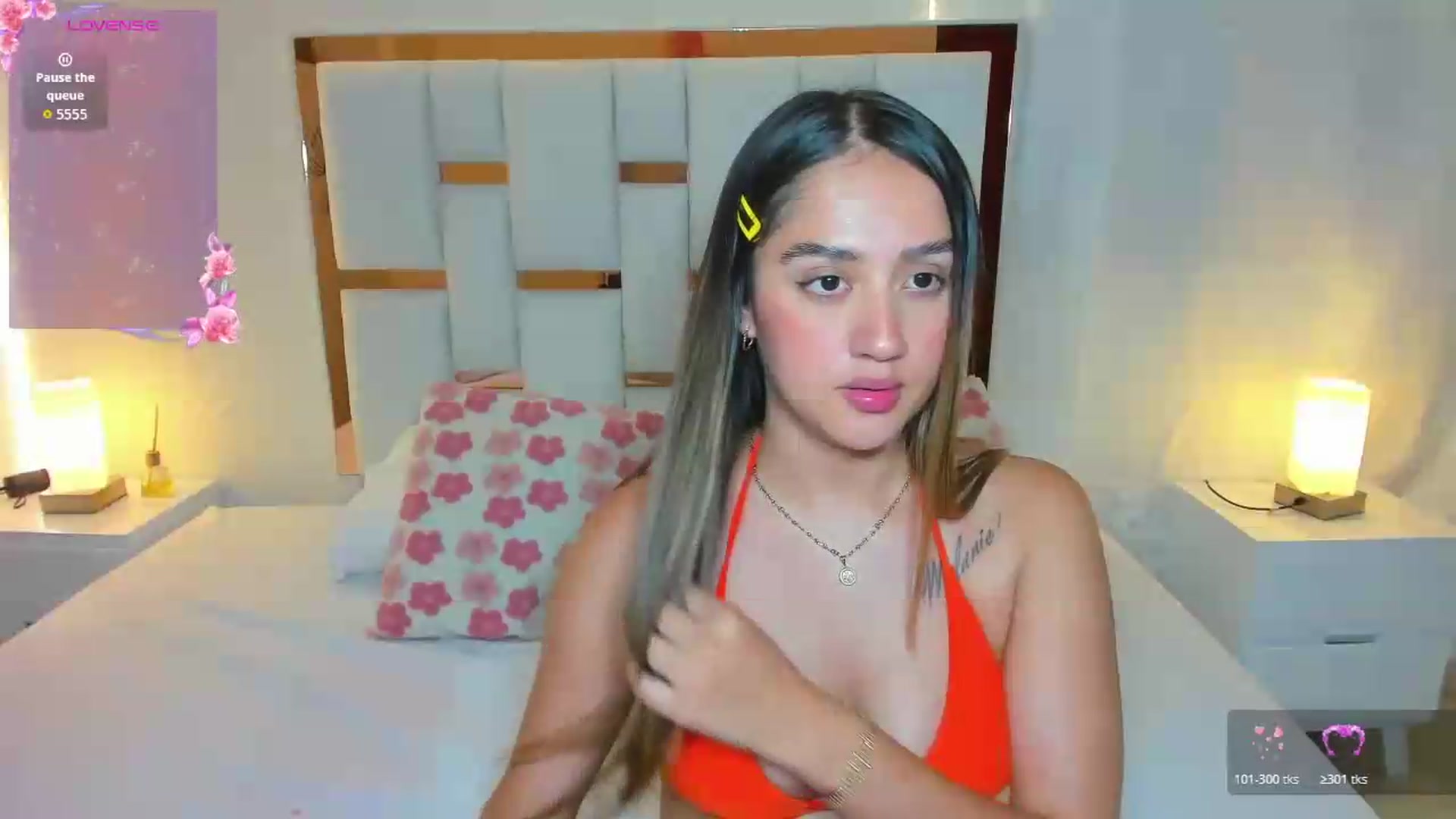 Gallery image thumbnail from cute_desiree's myfreecams stream on, 05/12/2026, 23:50 image 12 of 20