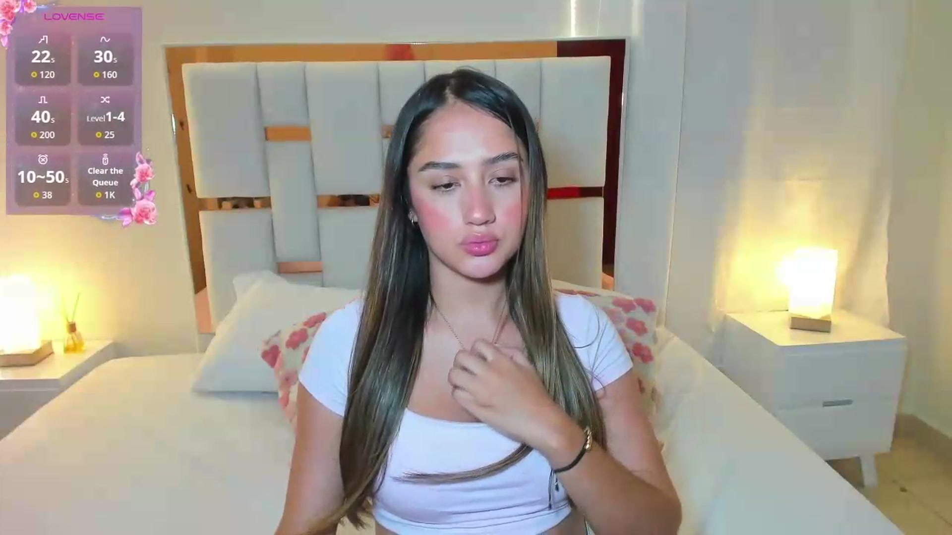 Gallery image thumbnail from cute_desiree's myfreecams stream on, 05/22/2026, 24:49 image 2 of 20