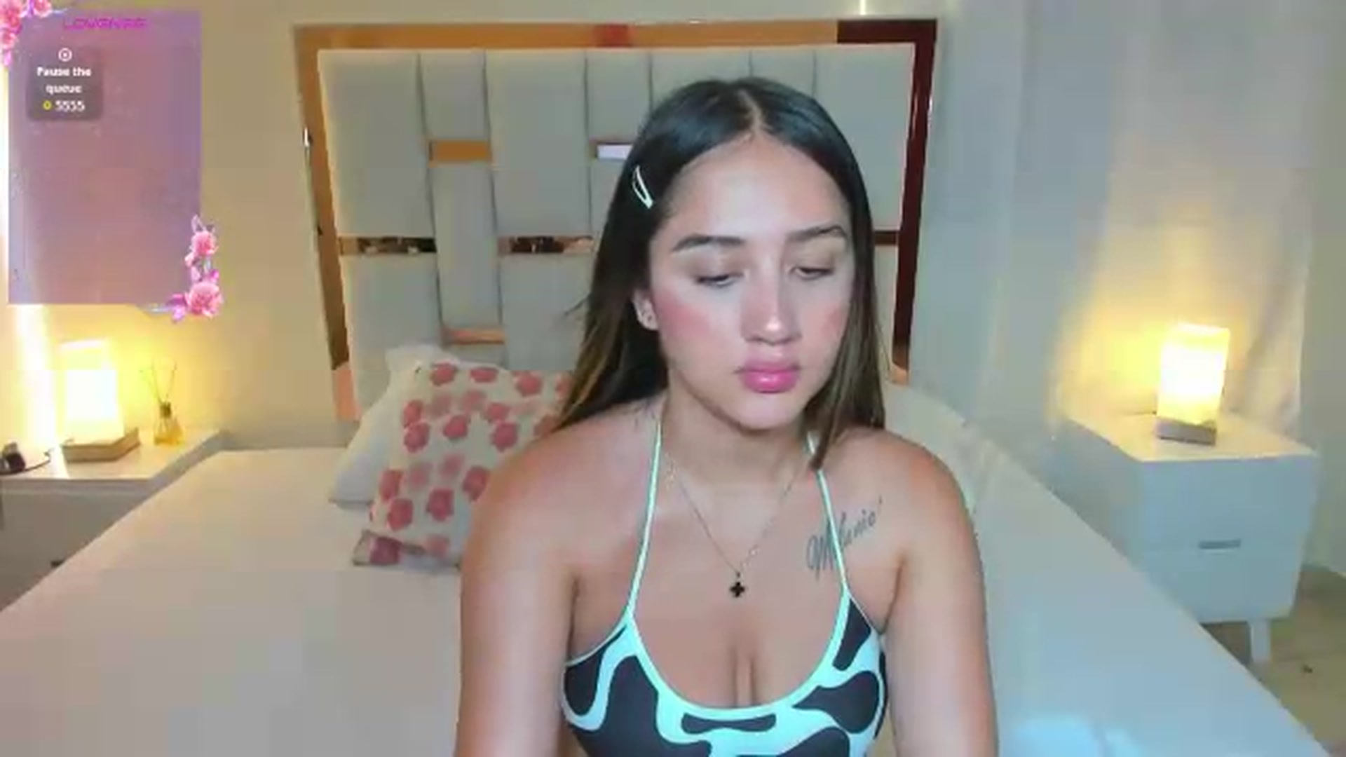 Gallery image thumbnail from cute_desiree's myfreecams stream on, 05/22/2026, 23:52 image 15 of 20