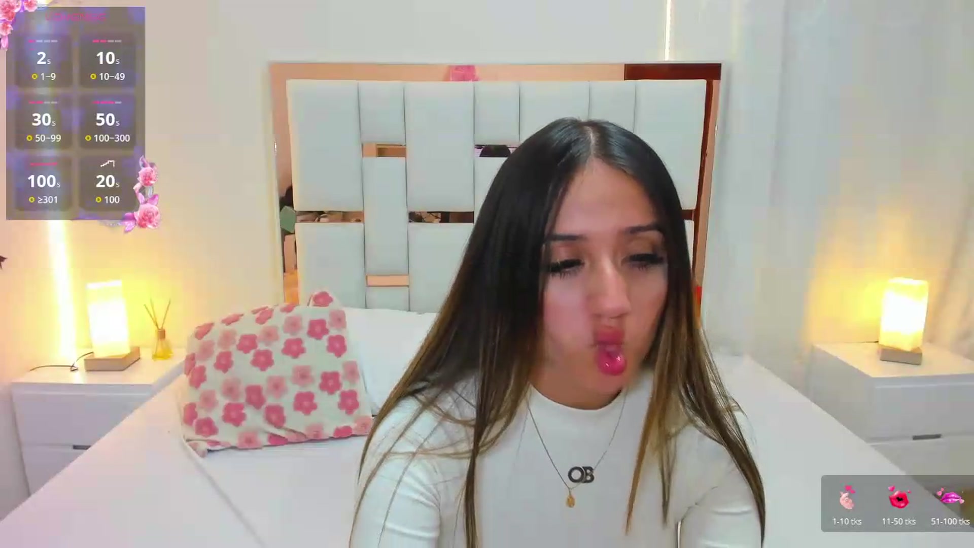Gallery image thumbnail from cute_desiree's myfreecams stream on, 07/16/2026, 23:43 image 10 of 20