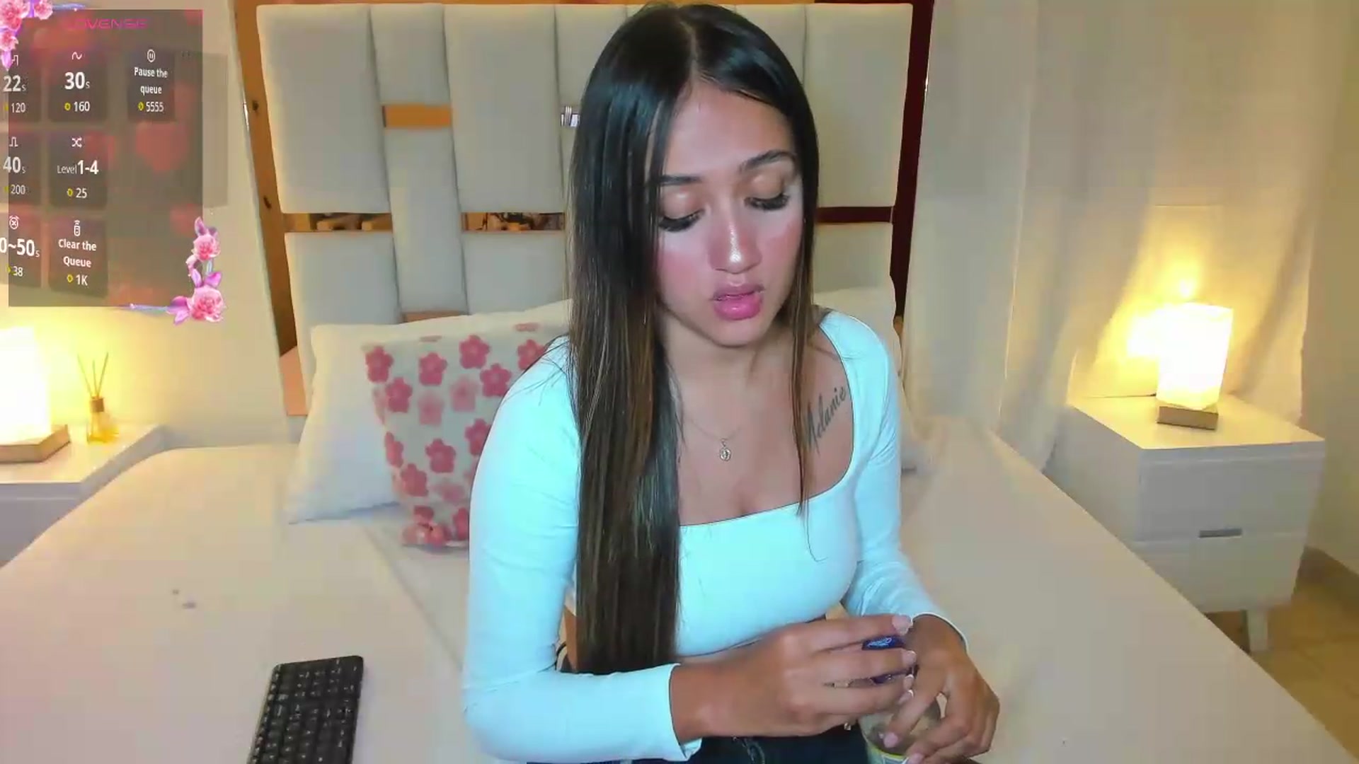Gallery image thumbnail from cute_desiree's myfreecams stream on, 07/24/2026, 24:12 image 9 of 20