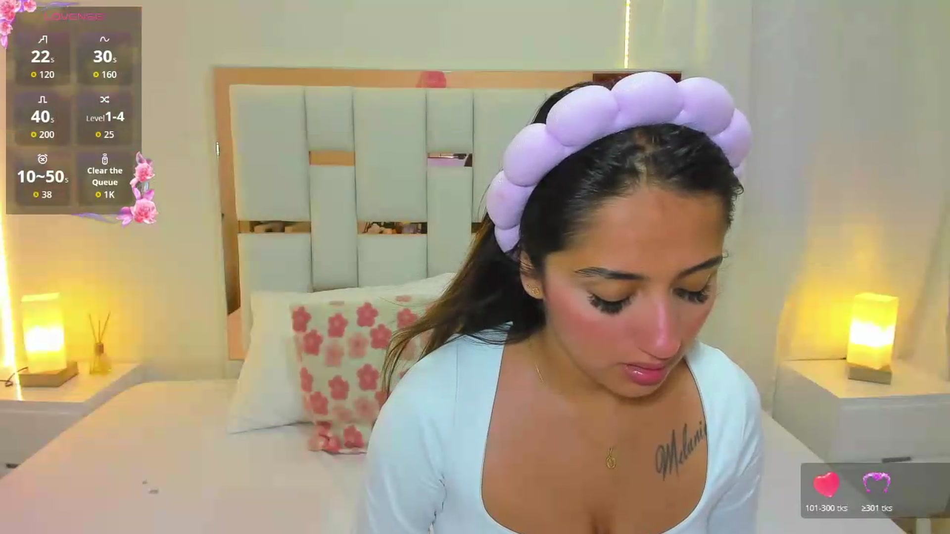 Gallery image thumbnail from cute_desiree's myfreecams stream on, 07/24/2026, 24:12 image 4 of 20