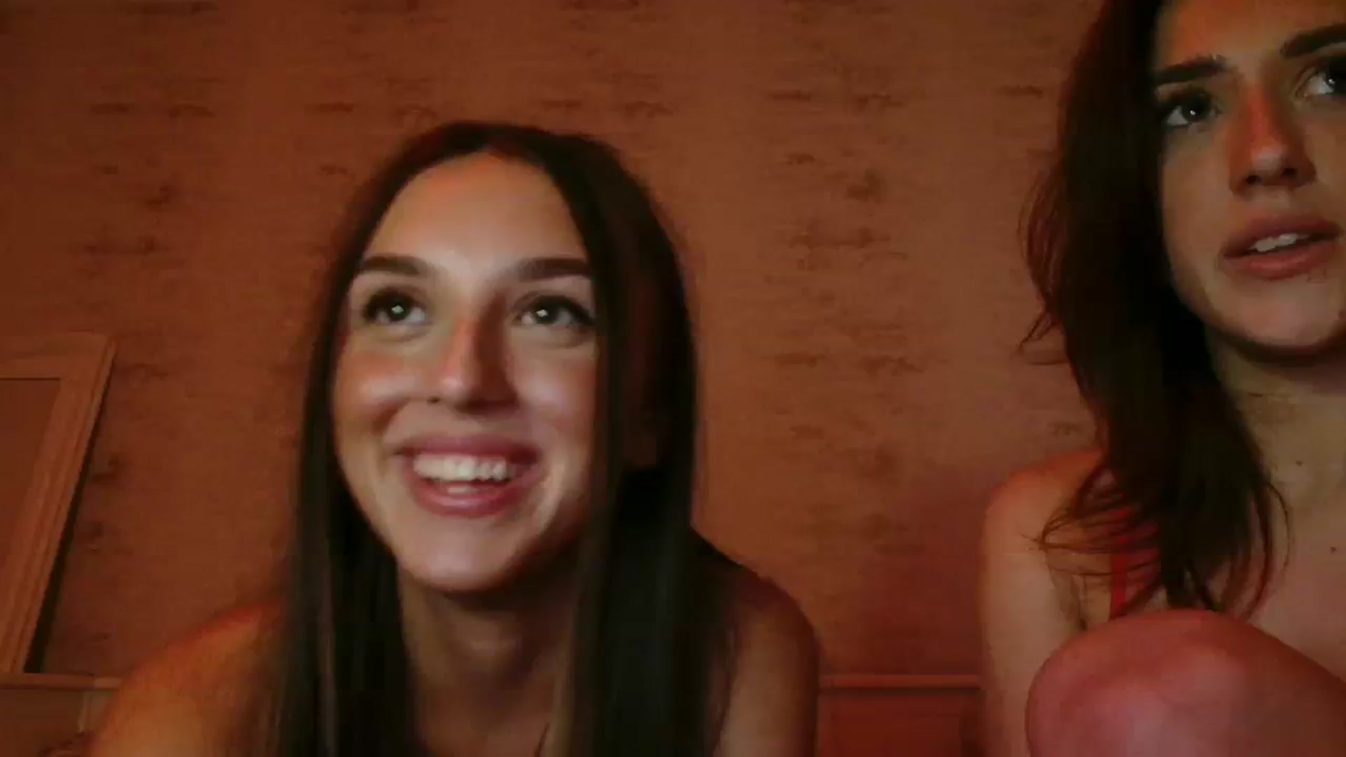 Gallery image thumbnail from cutebabe58's myfreecams stream on, 07/22/2023, 01:48 image 13 of 20