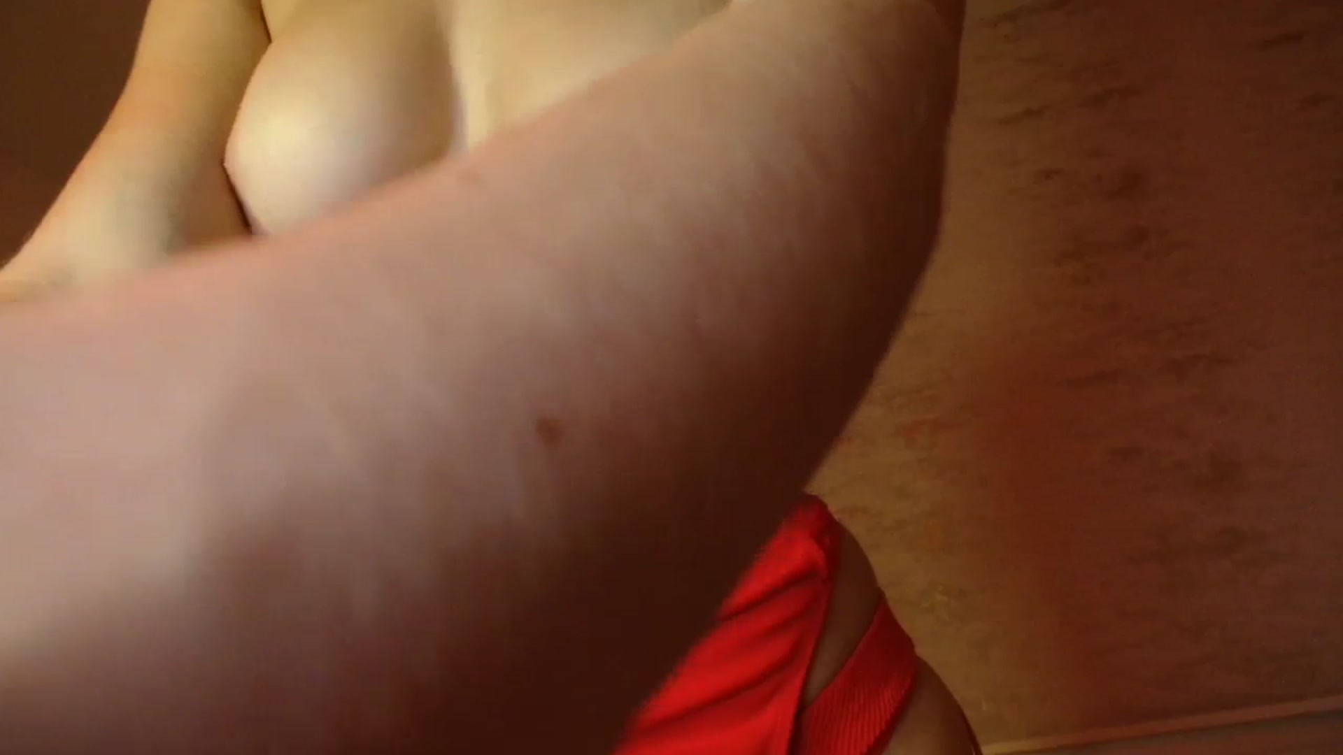 Gallery image thumbnail from cutebabe58's myfreecams stream on, 07/22/2023, 03:10 image 8 of 20