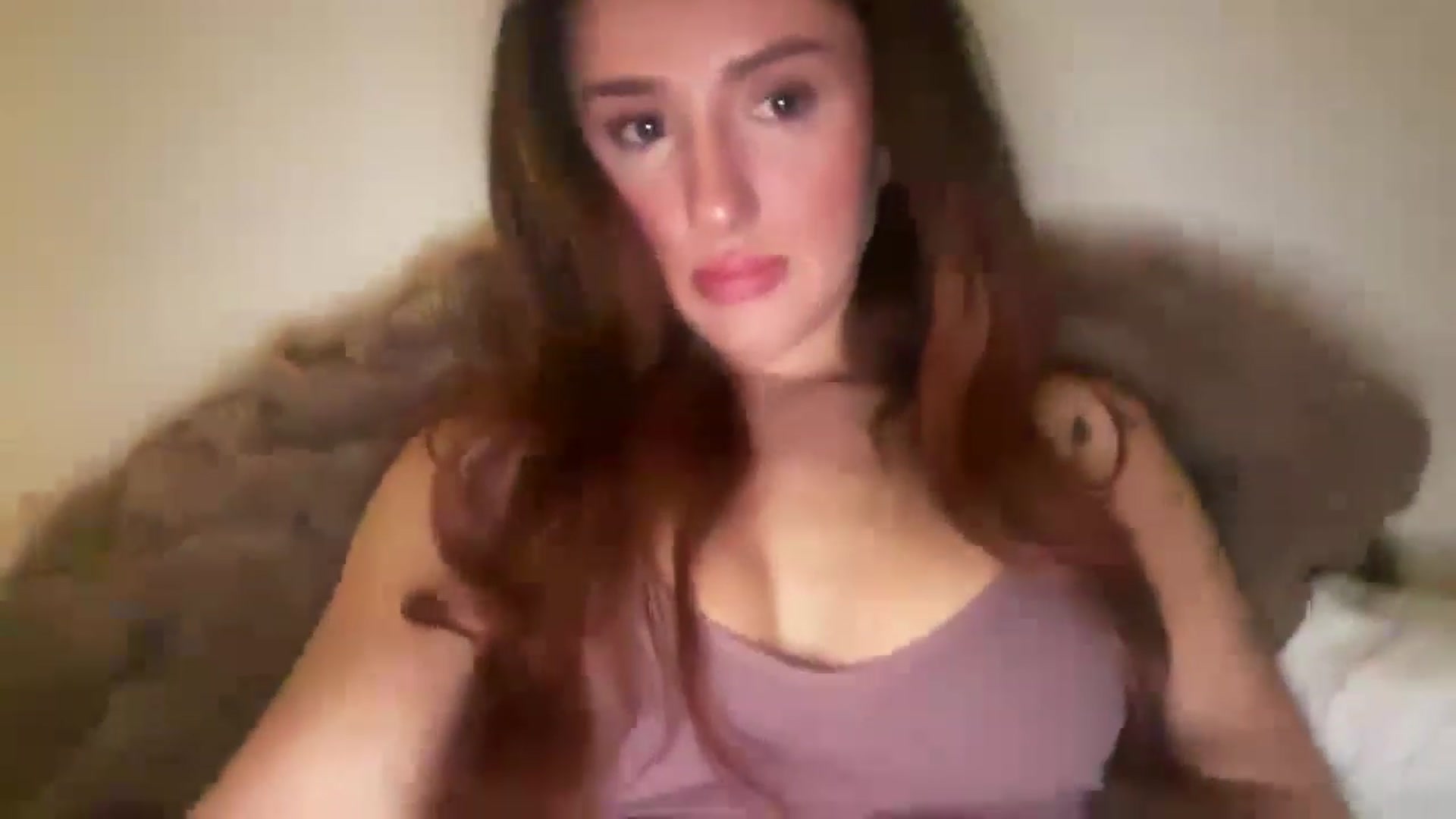 Gallery image thumbnail from cutebabe58's myfreecams stream on, 08/03/2023, 22:59 image 14 of 20