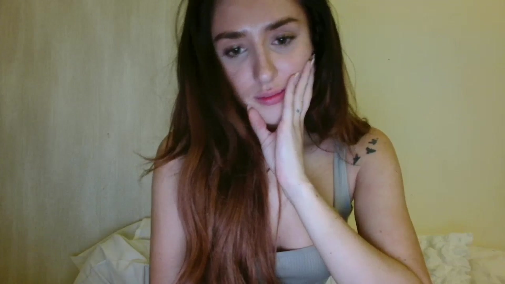 Gallery image thumbnail from cutebabe58's myfreecams stream on, 08/06/2023, 24:13 image 6 of 20