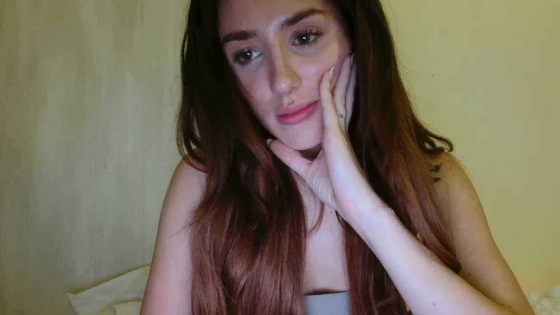 Gallery image thumbnail from cutebabe58's myfreecams stream on, 08/06/2023, 24:13 image 10 of 20