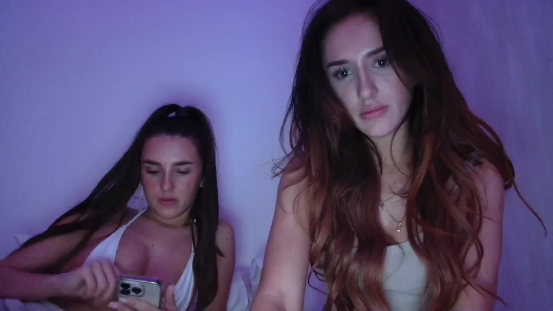 Gallery image thumbnail from cutebabe58's myfreecams stream on, 08/24/2023, 18:19 image 15 of 20