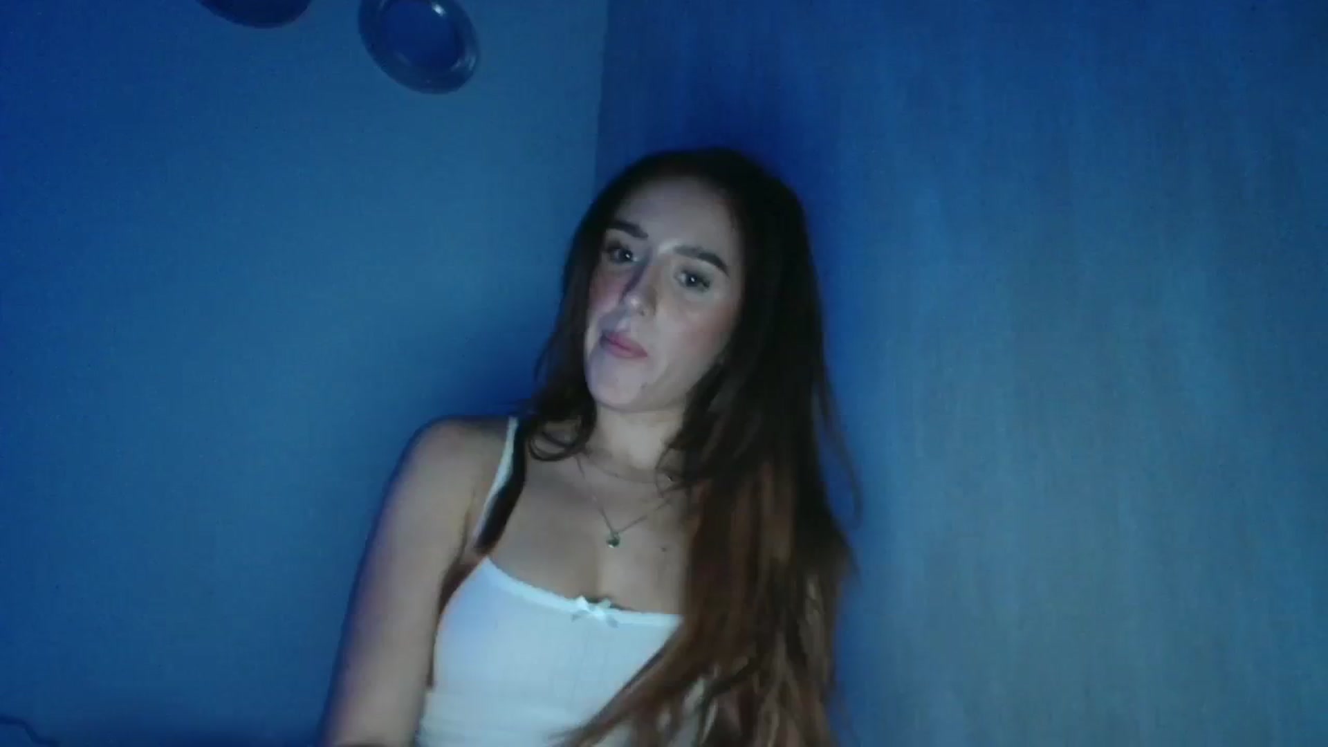 Gallery image thumbnail from cutebabe58's myfreecams stream on, 09/01/2023, 17:19 image 2 of 20