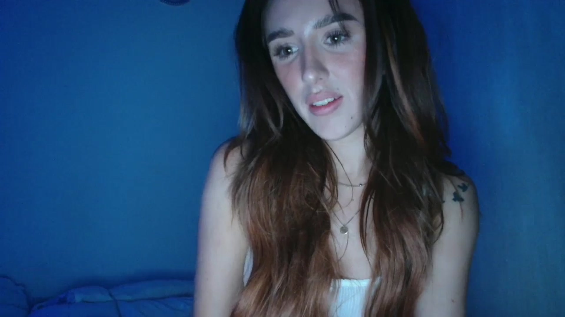 Gallery image thumbnail from cutebabe58's myfreecams stream on, 09/01/2023, 17:19 image 14 of 20