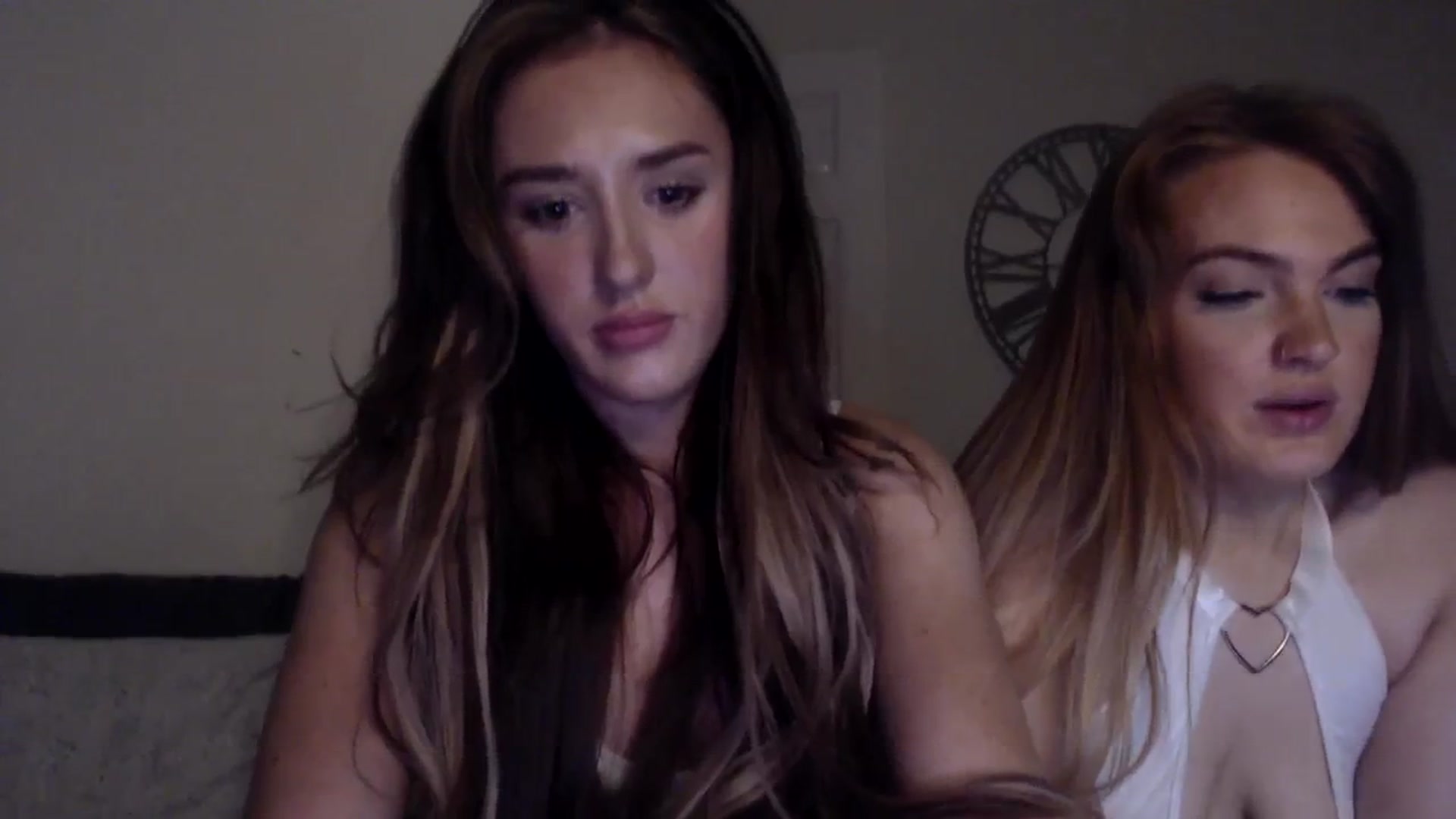 Gallery image thumbnail from cutebabe58's myfreecams stream on, 09/24/2023, 20:37 image 8 of 20