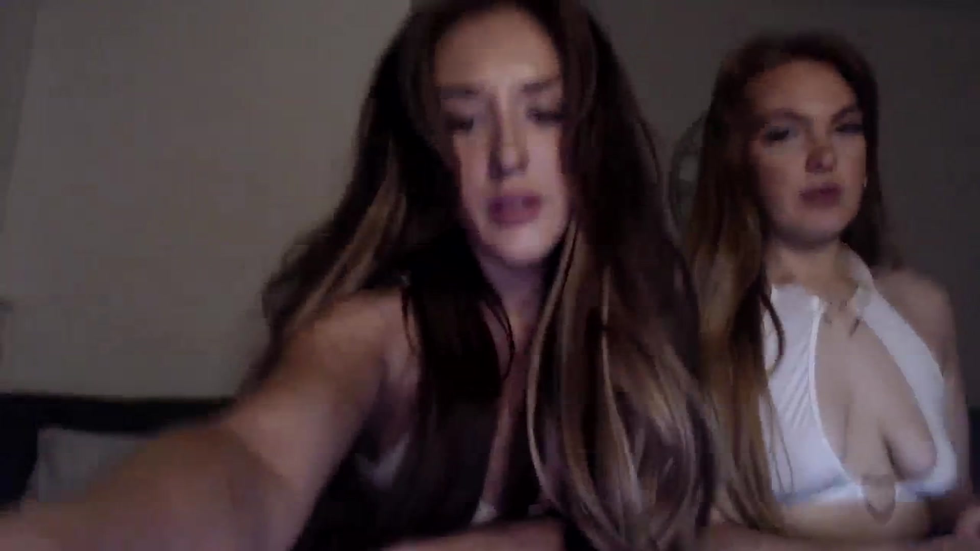 Gallery image thumbnail from cutebabe58's myfreecams stream on, 09/24/2023, 20:37 image 4 of 20
