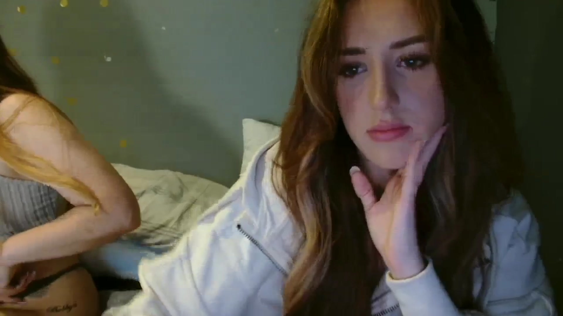 Gallery image thumbnail from cutebabe58's myfreecams stream on, 10/03/2023, 16:23 image 2 of 20