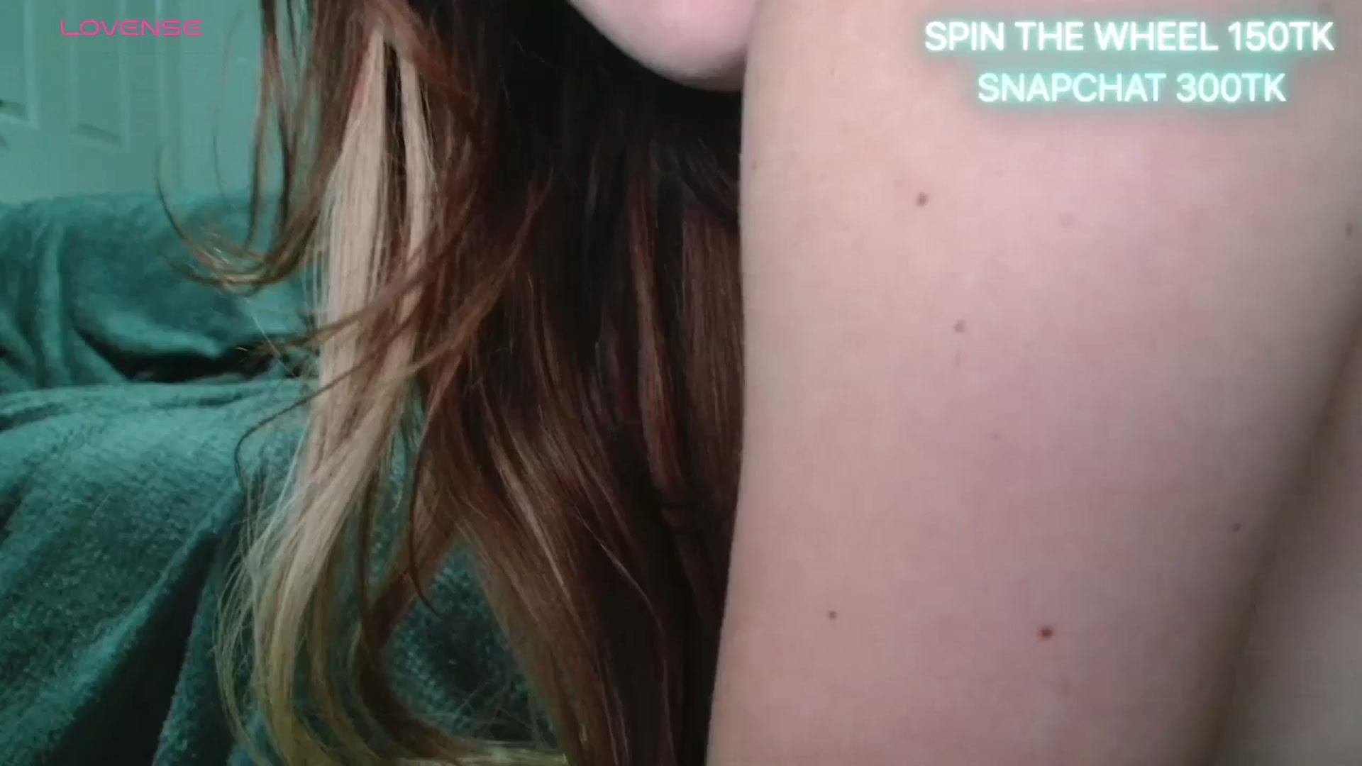Gallery image thumbnail from cutebabe58's myfreecams stream on, 10/05/2023, 01:32 image 17 of 20