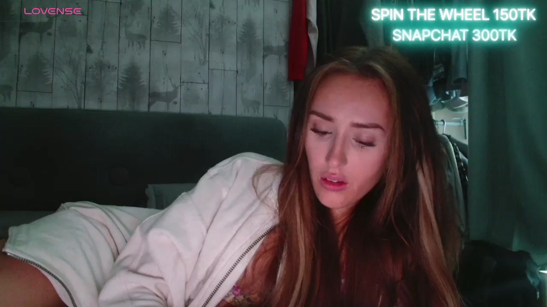 Gallery image thumbnail from cutebabe58's myfreecams stream on, 10/17/2023, 14:48 image 2 of 20