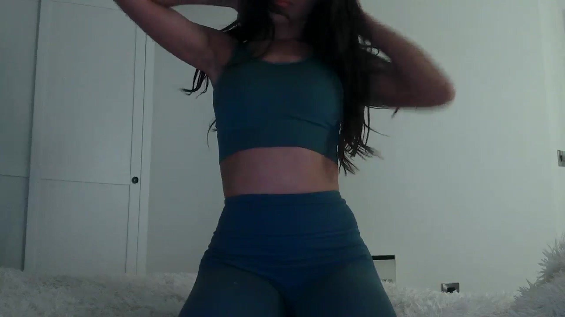Gallery image thumbnail from cutebabe58's myfreecams stream on, 07/04/2024, 22:13 image 14 of 20