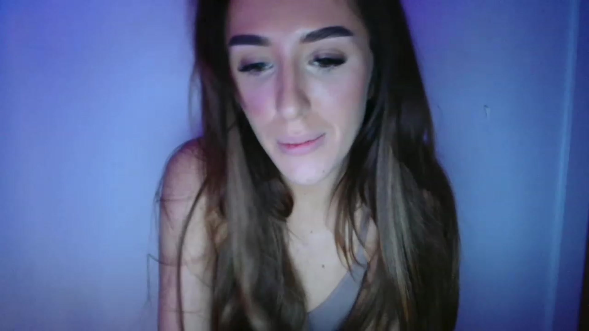 Gallery image thumbnail from cutebabe7's myfreecams stream on, 03/24/2023, 18:29 image 16 of 20