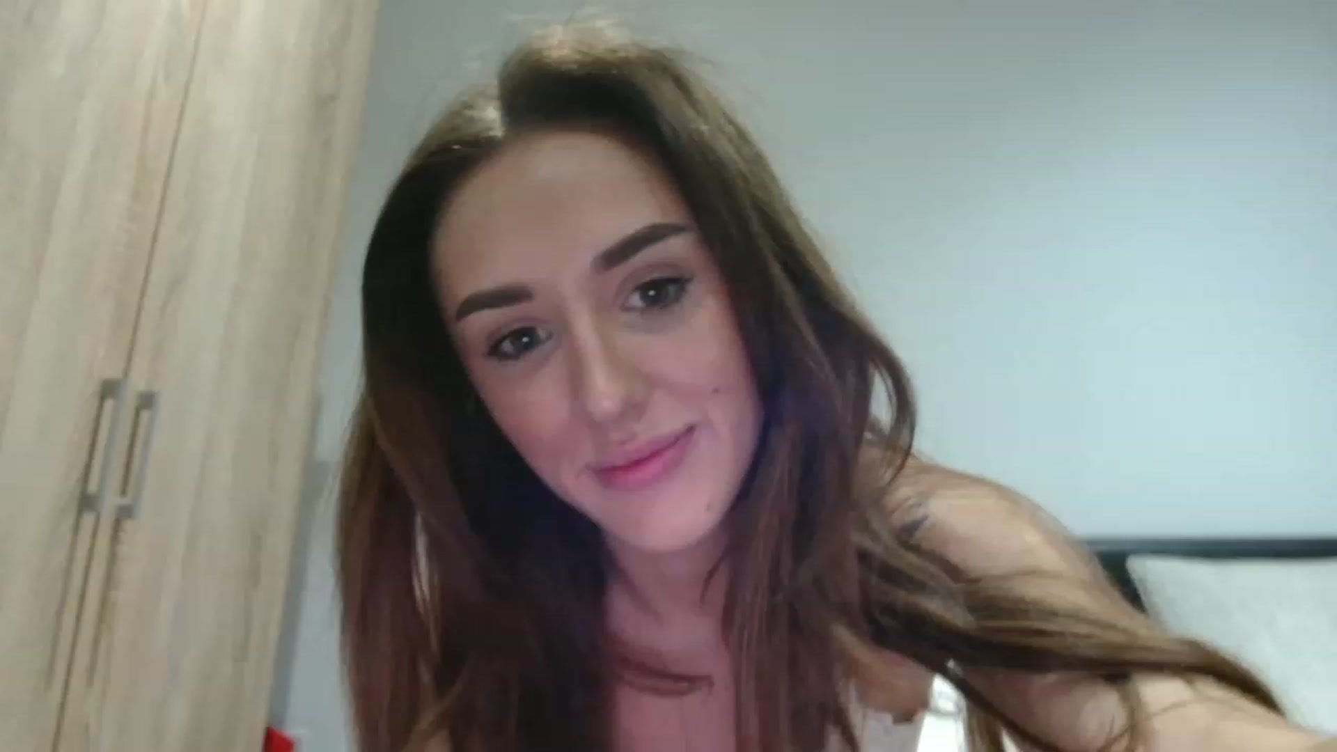 Gallery image thumbnail from cutebabe7's myfreecams stream on, 06/03/2023, 23:16 image 5 of 20