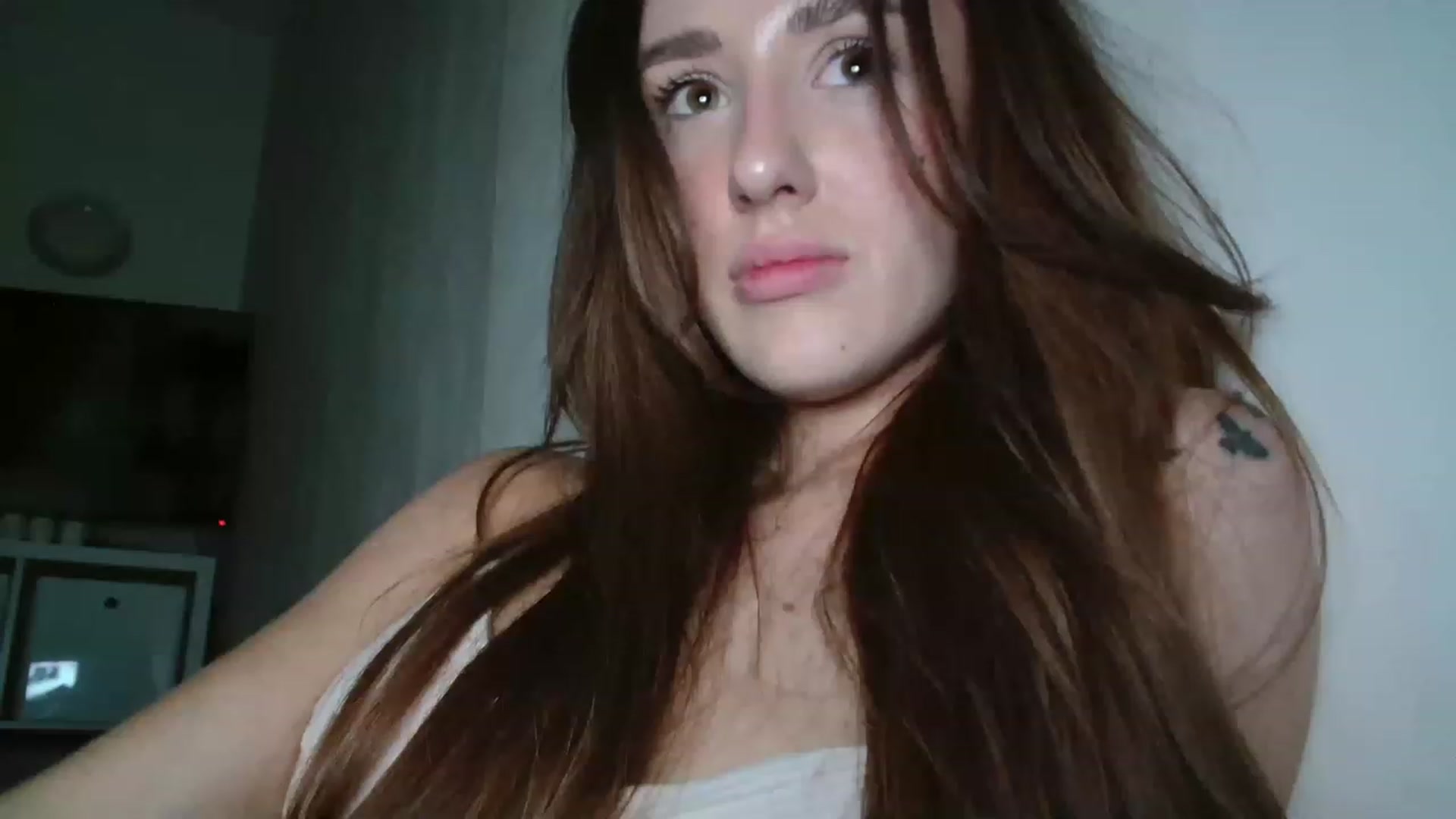 Gallery image thumbnail from cutebabe7's myfreecams stream on, 06/04/2023, 21:14 image 3 of 20