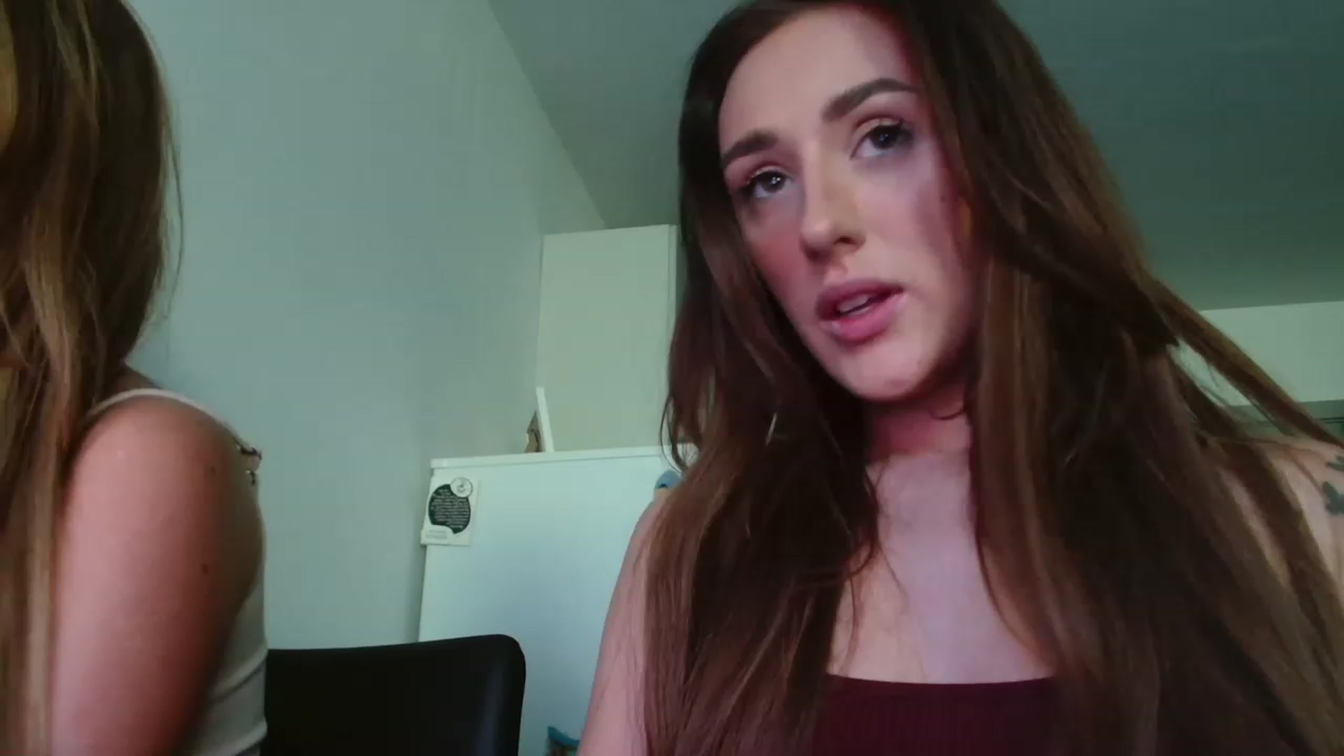 Gallery image thumbnail from cutebabe7's myfreecams stream on, 06/05/2023, 18:39 image 7 of 20