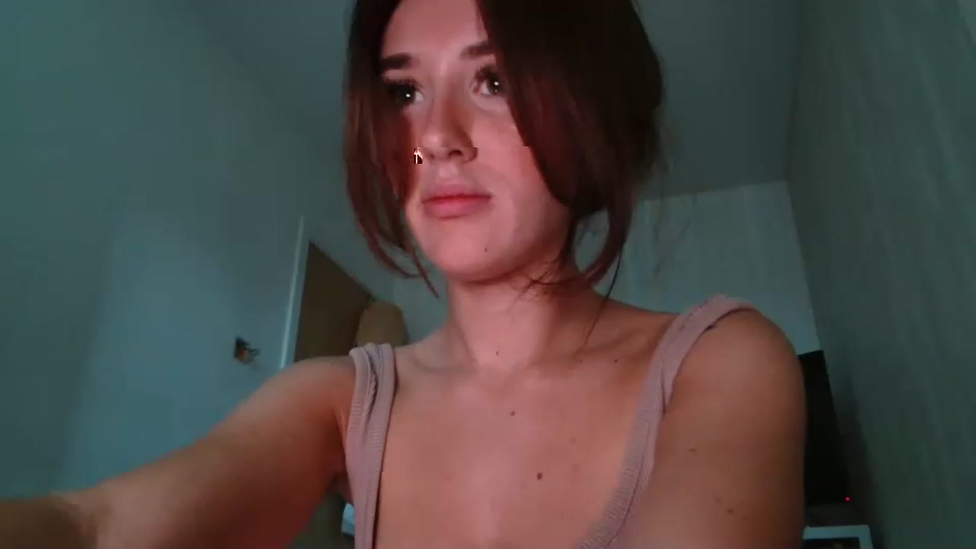 Gallery image thumbnail from cutebabe7's myfreecams stream on, 06/09/2023, 14:31 image 10 of 20