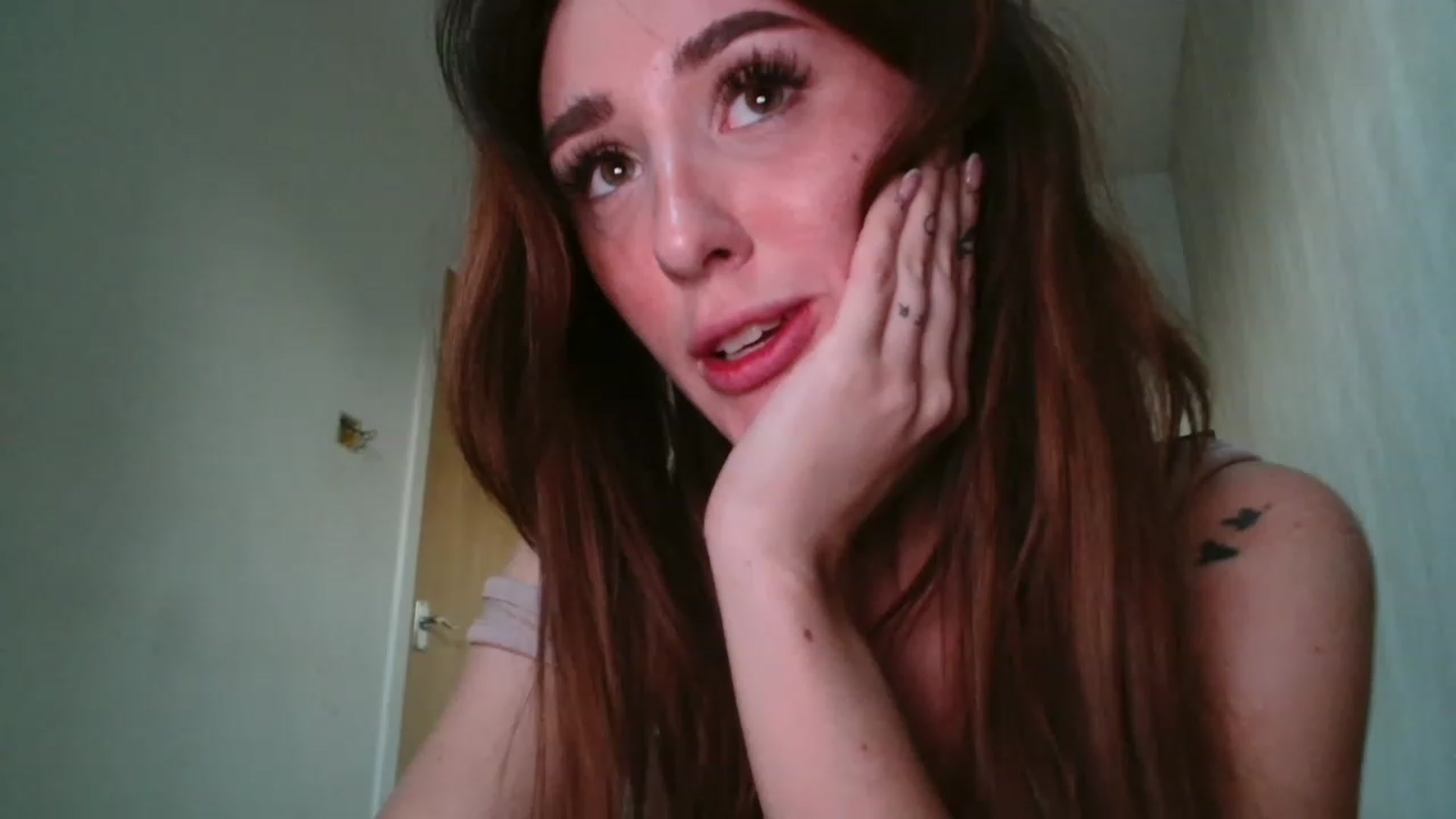 Gallery image thumbnail from cutebabe7's myfreecams stream on, 06/09/2023, 20:32 image 8 of 20