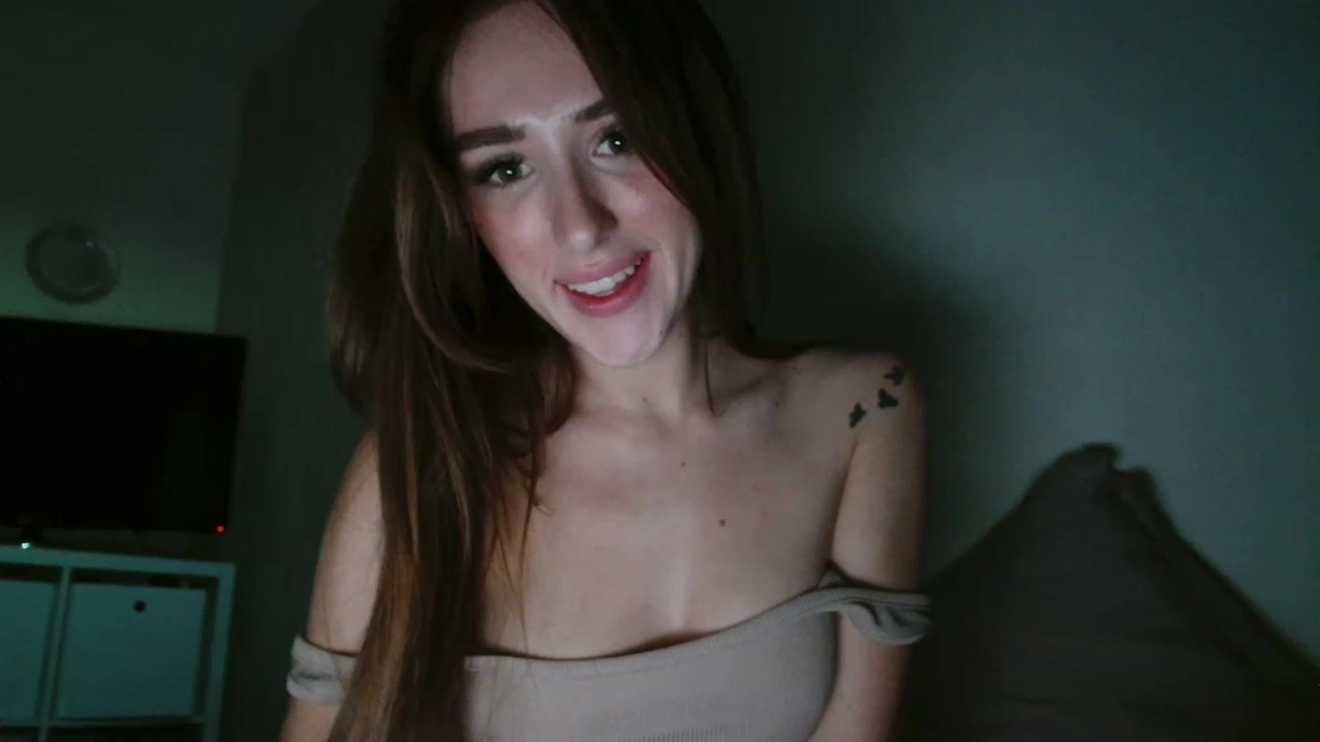 Gallery image thumbnail from cutebabe7's myfreecams stream on, 06/09/2023, 20:32 image 13 of 20