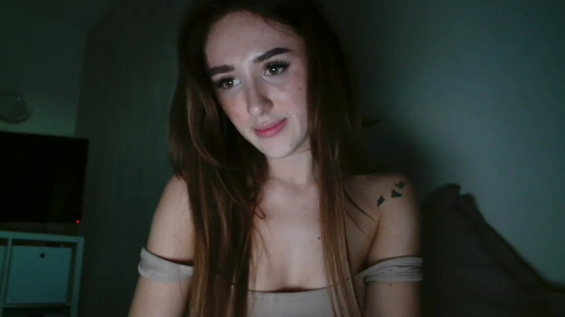 Gallery image thumbnail from cutebabe7's myfreecams stream on, 06/09/2023, 20:32 image 14 of 20