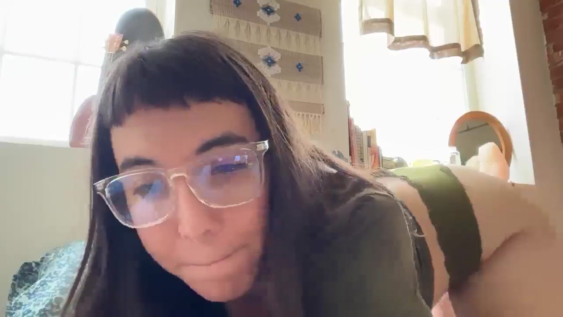Gallery image thumbnail from cuteballoons's myfreecams stream on, 05/13/2025, 18:01 image 18 of 20