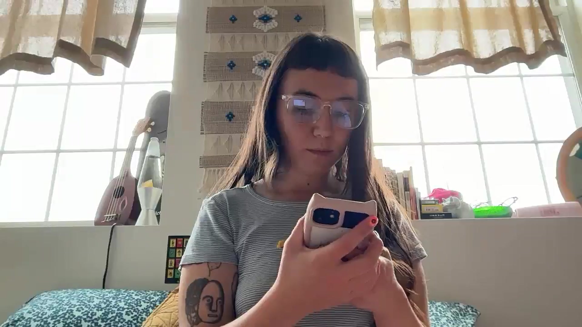 Gallery image thumbnail from cuteballoons's myfreecams stream on, 05/16/2025, 16:55 image 19 of 20