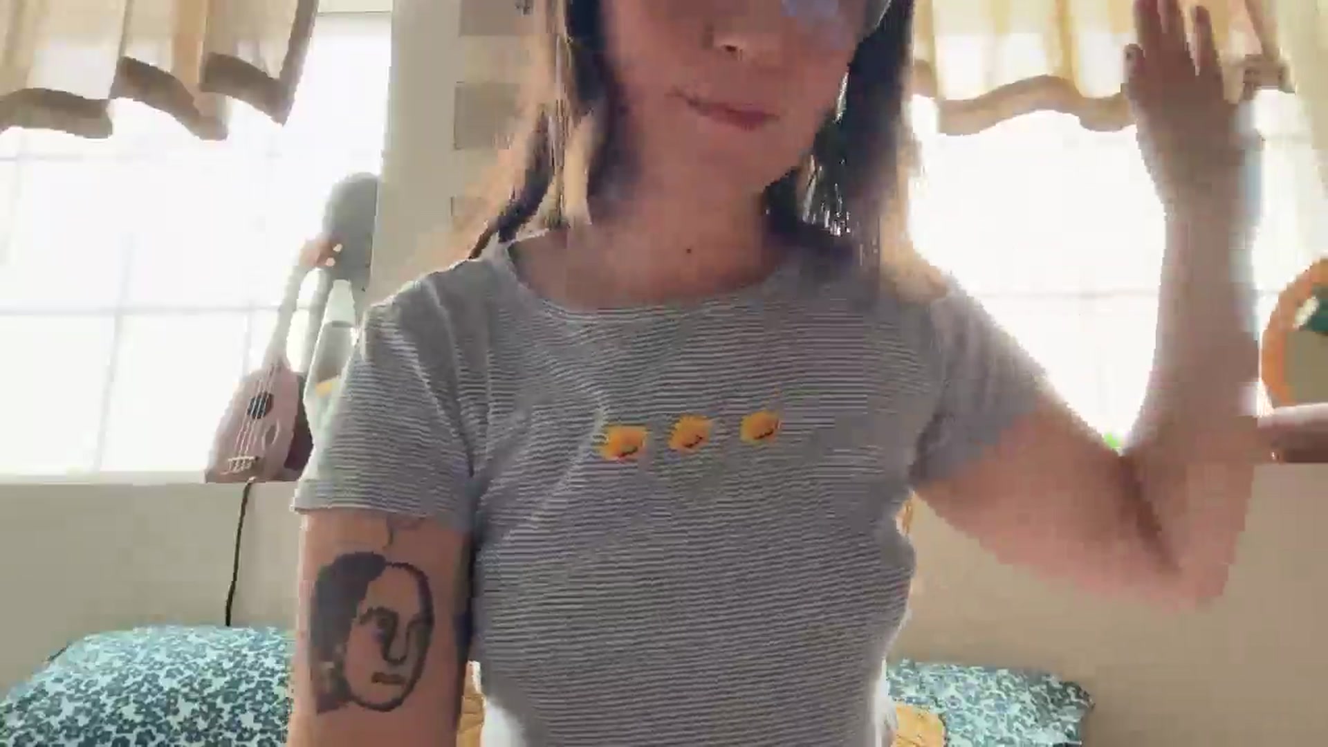 Gallery image thumbnail from cuteballoons's myfreecams stream on, 05/16/2025, 16:55 image 20 of 20