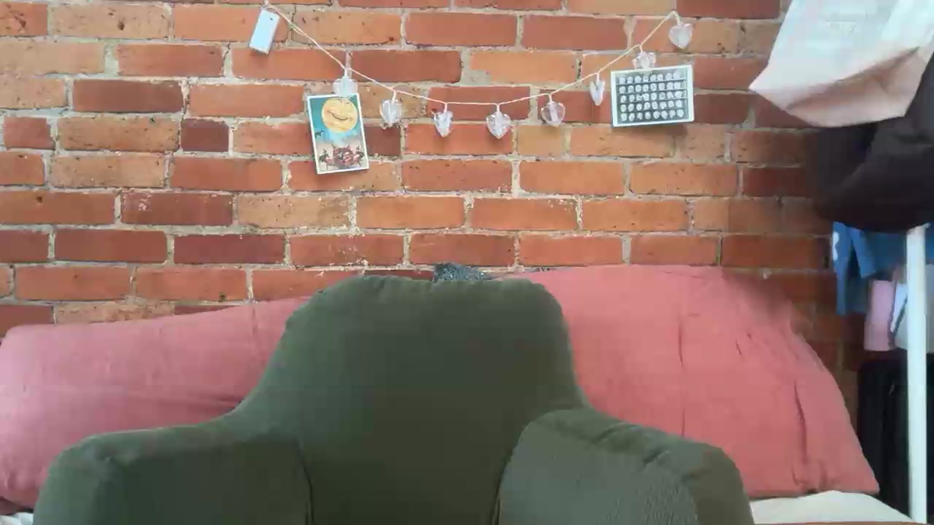 Gallery image thumbnail from cuteballoons's myfreecams stream on, 08/20/2026, 17:10 image 1 of 20