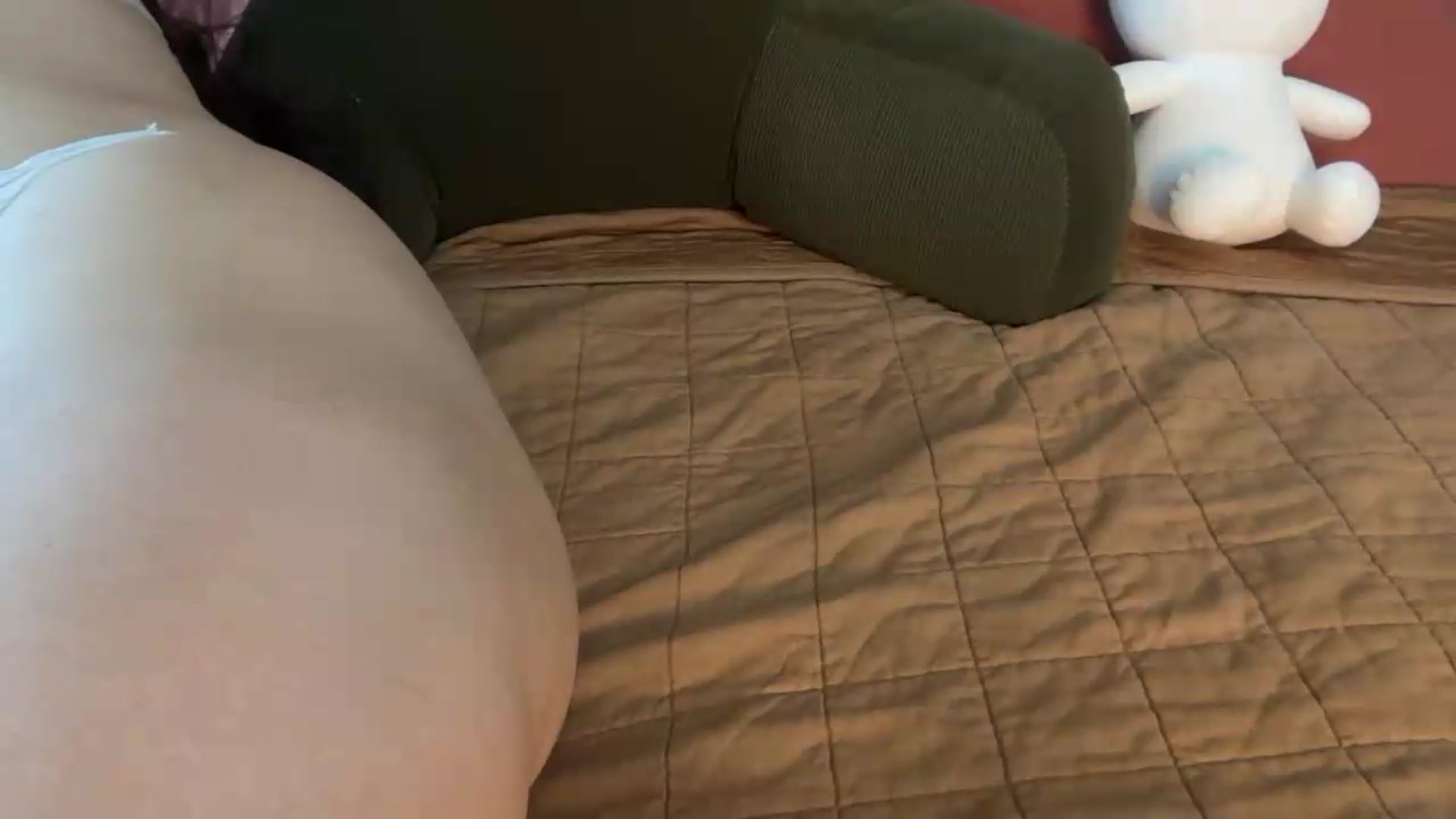 Gallery image thumbnail from cuteballoons's myfreecams stream on, 09/08/2026, 19:49 image 4 of 20