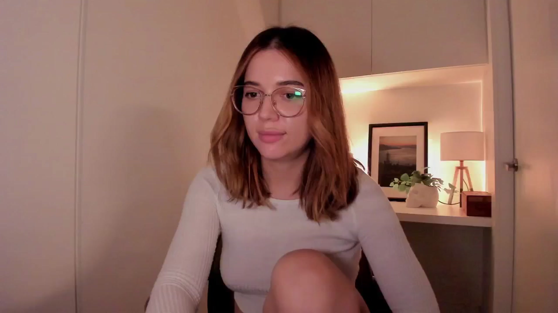 Gallery image thumbnail from cutee's myfreecams stream on, 09/05/2024, 18:30 image 13 of 20