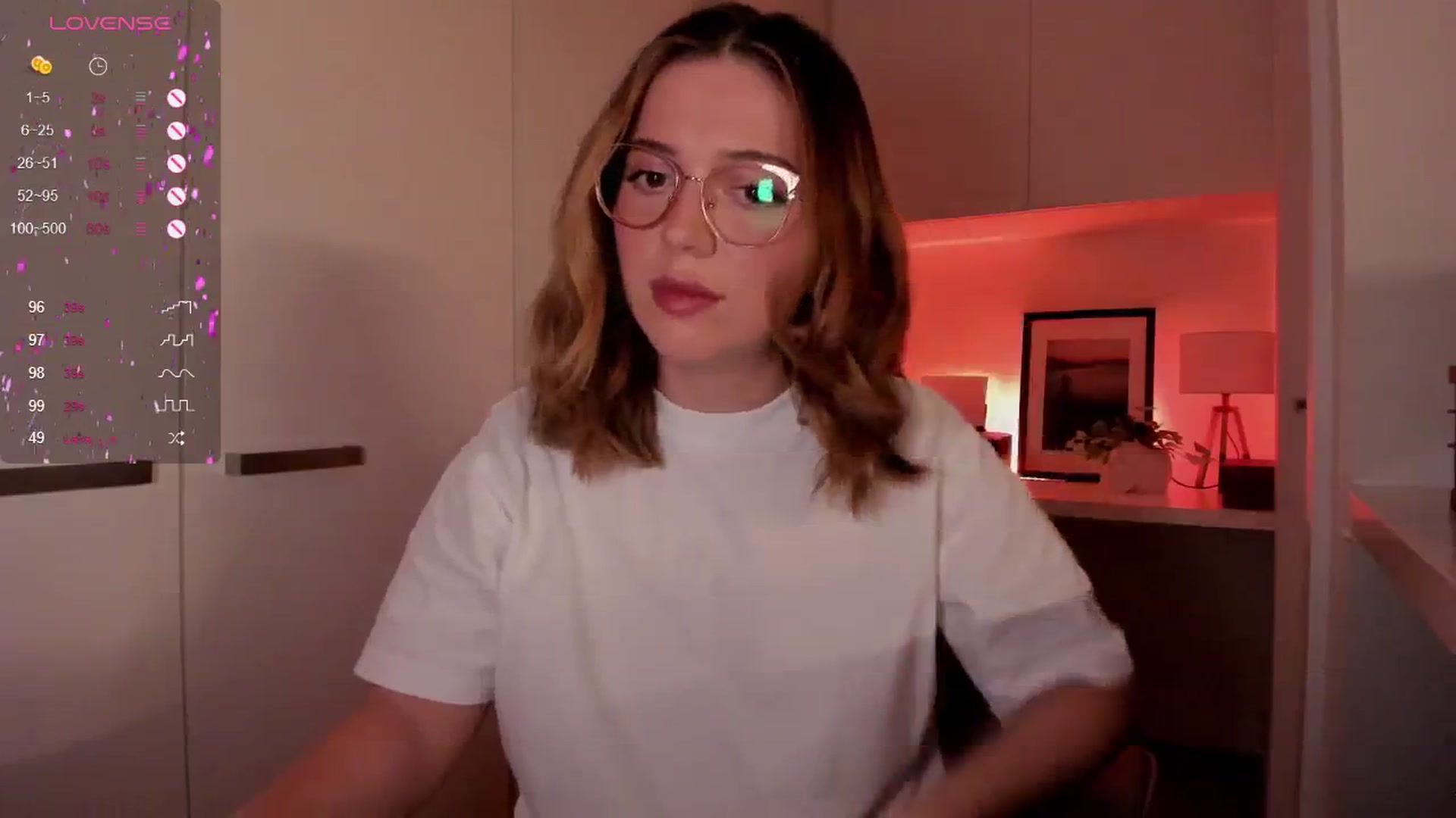 Gallery image thumbnail from cutee's myfreecams stream on, 09/08/2024, 14:52 image 6 of 20