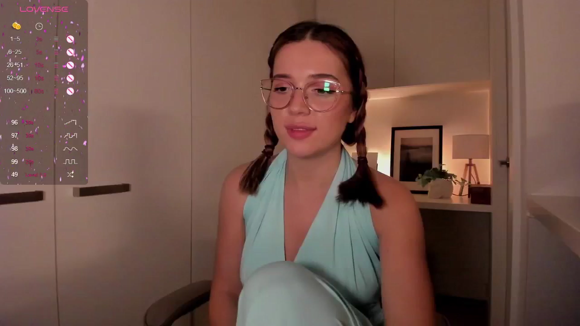 Gallery image thumbnail from cutee's myfreecams stream on, 09/09/2024, 17:22 image 9 of 20