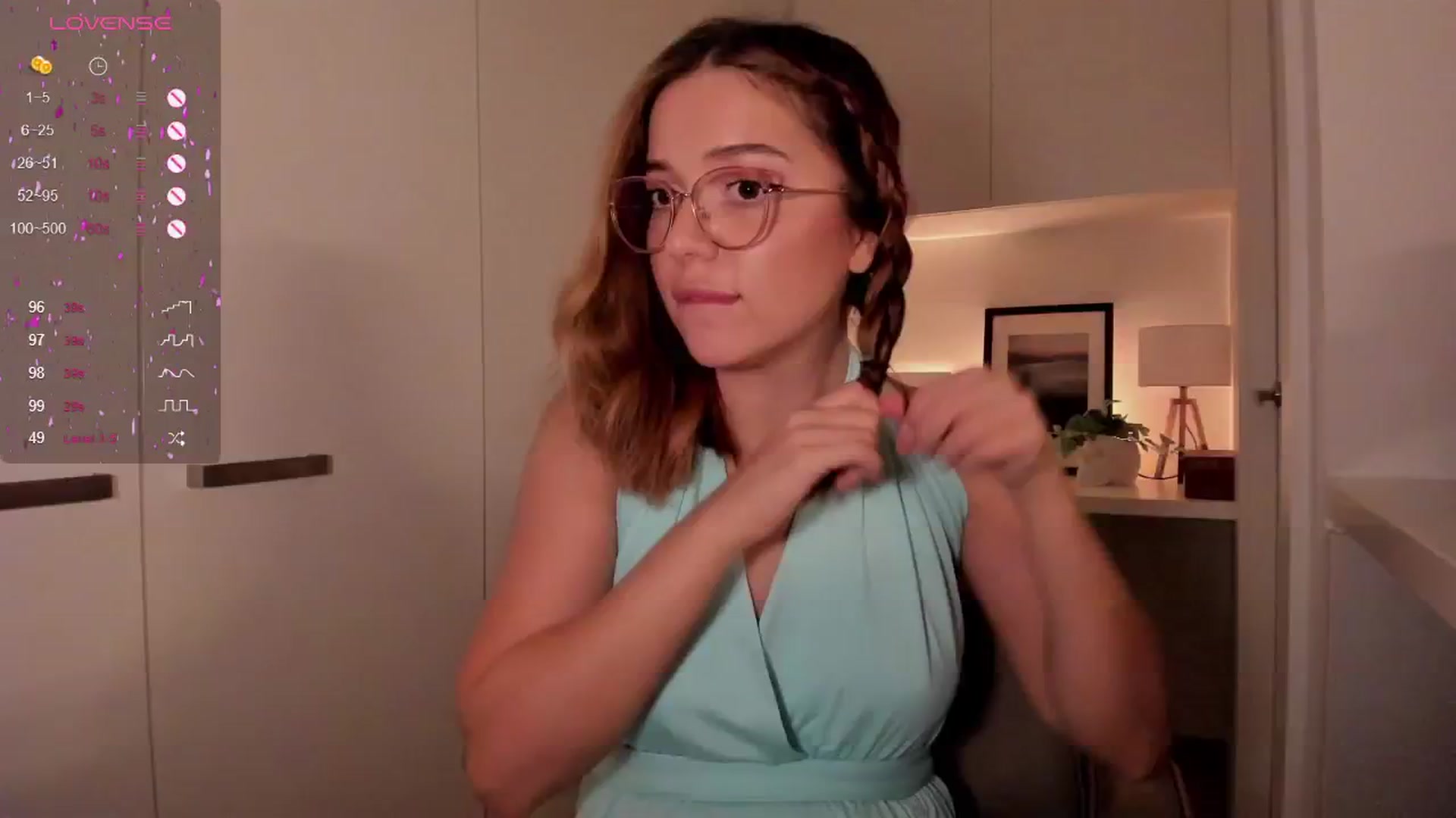 Gallery image thumbnail from cutee's myfreecams stream on, 09/09/2024, 17:22 image 1 of 20