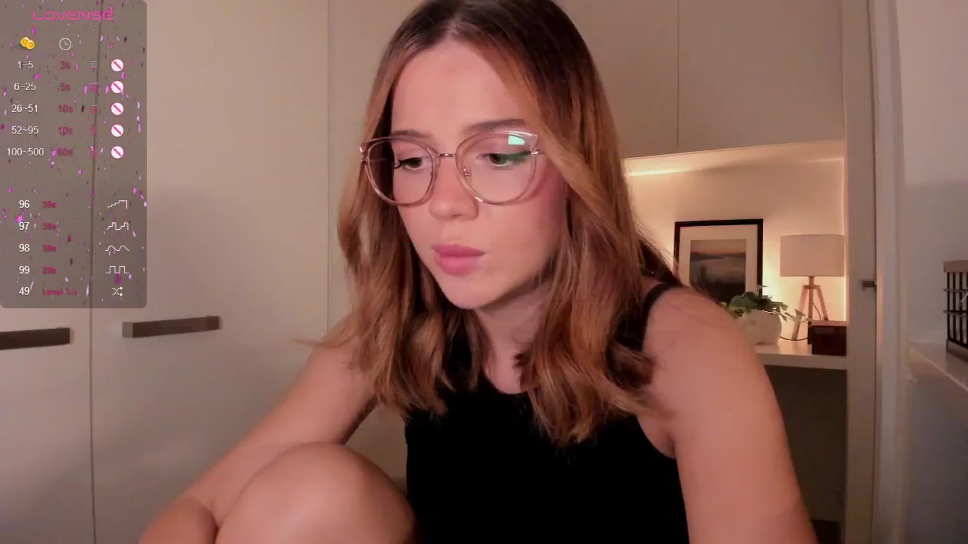 Gallery image thumbnail from cutee's myfreecams stream on, 09/11/2024, 16:14 image 18 of 20