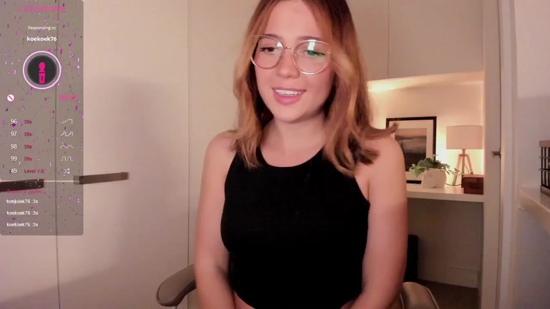 Gallery image thumbnail from cutee's myfreecams stream on, 09/11/2024, 17:12 image 1 of 20